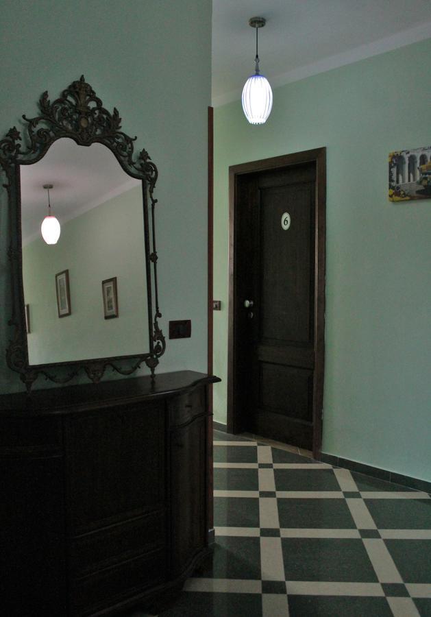 Risus Hotel Golem  Zewnętrze zdjęcie