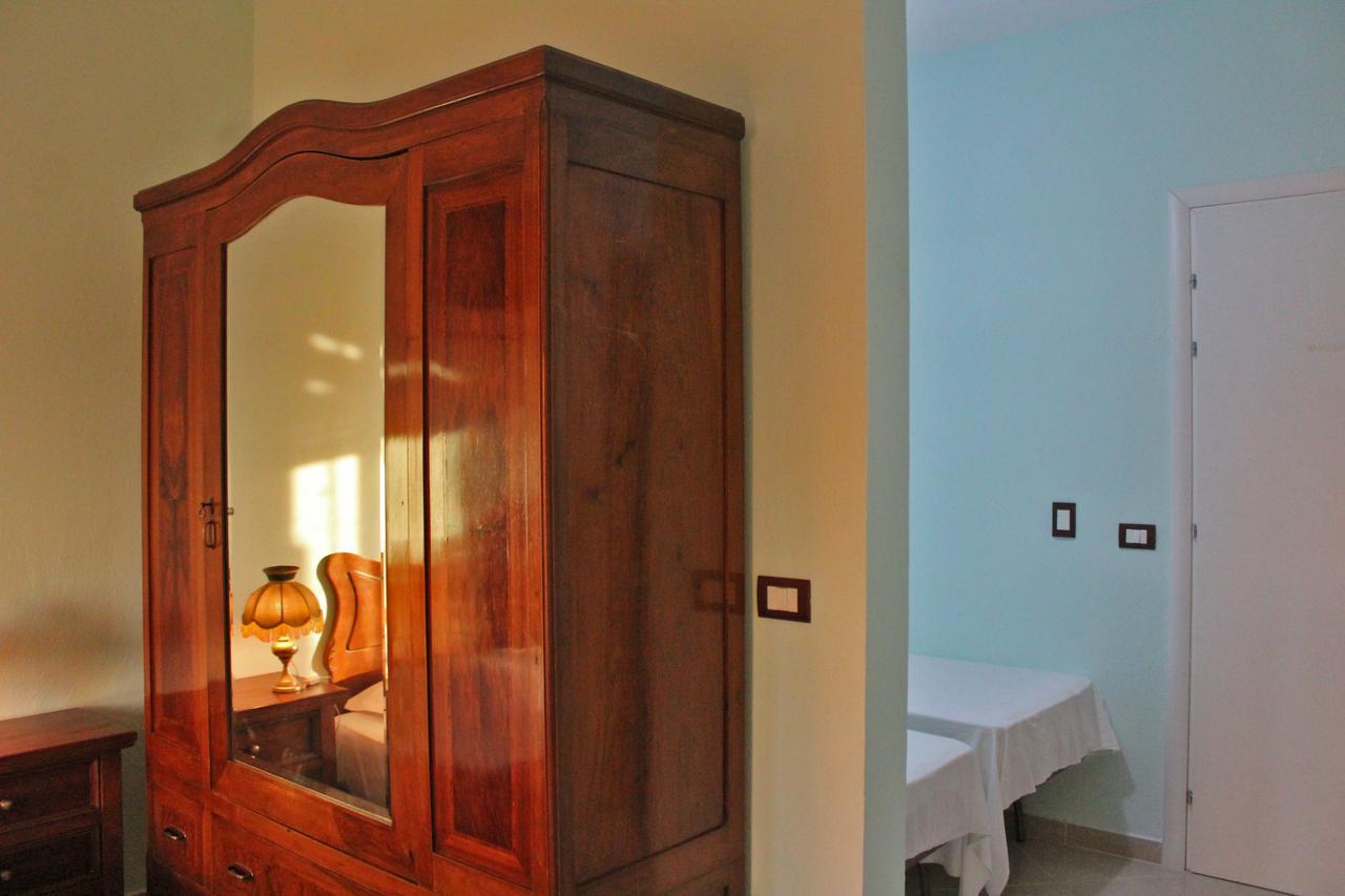 Risus Hotel Golem  Zewnętrze zdjęcie
